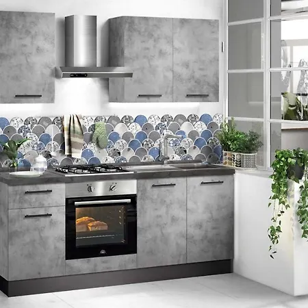 Delia Service Holiday home
